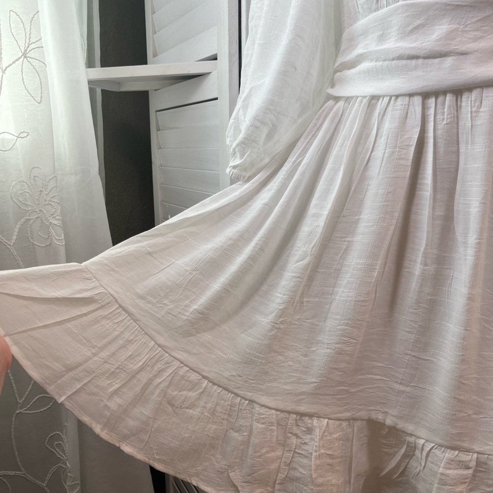 NWOT DRESS - Picture 5 of 9